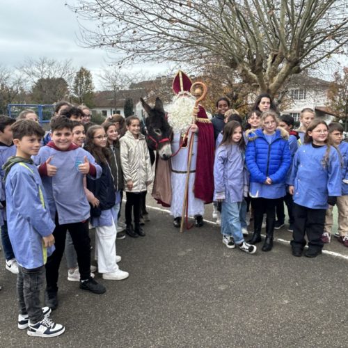Fête de Saint Nicolas-Groupe scolaire Saint Jacques de Compostelle