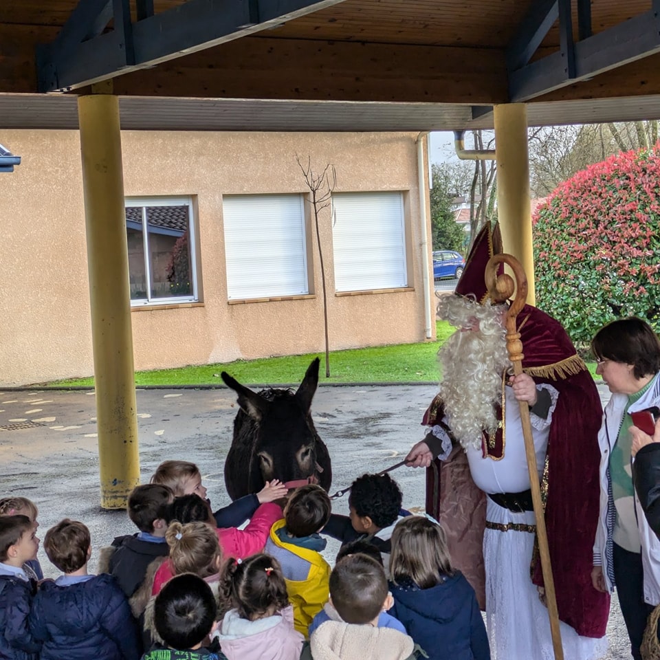 Saint Nicolas maternelle élémentaire dax